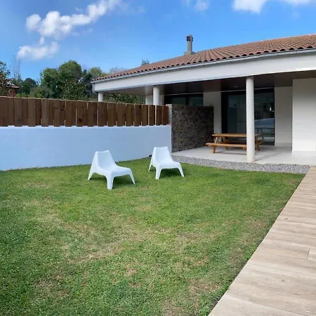 Casas Adosadas Julieta בית נופש ריבאדסלה